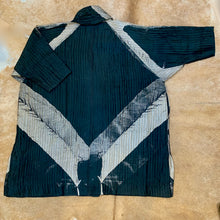 Load image into Gallery viewer, Oversized Quilted Shibori Silk Coat
